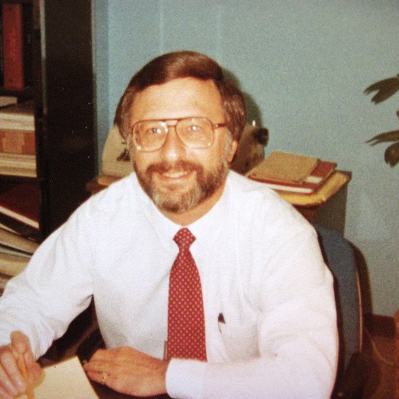 Meet your Posher, Posh - Picture 1 of 1